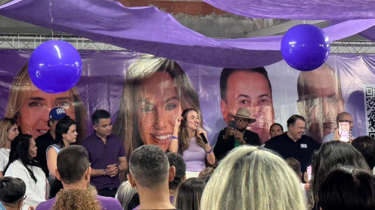 A Imparável Renata Daguiar, faz aliança com Júlio Cesar perante 1,5 mil lideranças